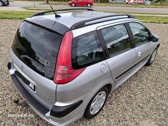 Sprzedam ładnego peugeota 206sw 2003 rok 1.4 zero rdzy polec