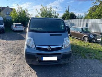 Opel Vivaro 2.0D 84kw, r.2008, 5osobowe, klimatyzacja, autom