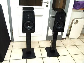 Wilson Audio TuneTot + stands ( Price : 3900 EUR )