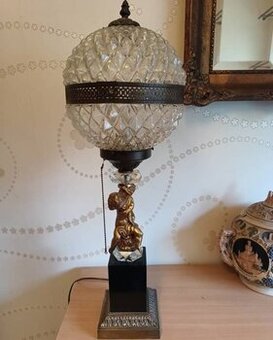 Wyjątkowa oryginalna lampa