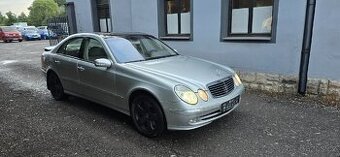 Mercedes Benz E500 4 Matic 225kw rok-2003