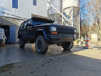 Jeep Cherokee XJ