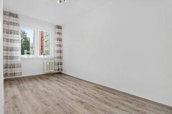 4 pokoje, balkon + piwnica w centrum Gryfina.