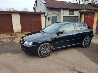 Audi a3 8l 1.6 101 KN 2000r