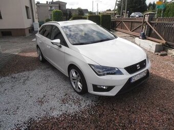 Leon III 1.4 FR PANORAMA NAVI LED