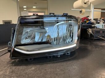 NAPRAWA REFLEKTORÓW SCANIA