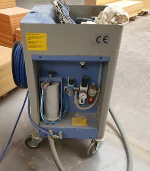 Wbijarka kołków AYEN