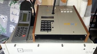 Intercom AlphaCom E20.