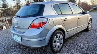 Opel  Astra 2         1.8 benz 130KM    b.zadbana