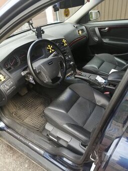 Sprzedam Volvo V70 2