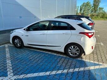 Hyundai i30 , 1,6 GDI 135KM Comfort