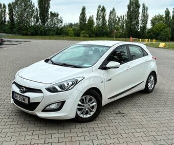 Hyundai i30 , 1,6 GDI 135KM Comfort