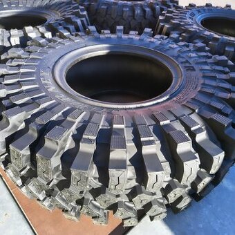 Maxxis m9060 , Journey opony