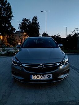 Opel Astra K 2017 rok ,krajowy,benzyna