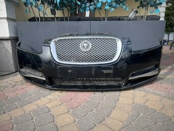 Zderzak przód Jaguar XF 8X2317C831