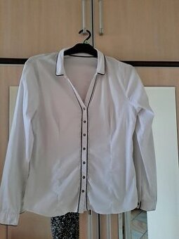 Śliczna bluzka rozmiar 42 firmy Orsay