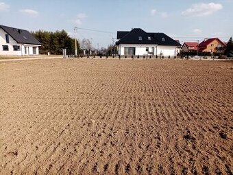 Sprzedam działkę budowlaną Staoźreby