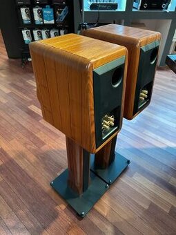 Sonus faber ELECTA AMATOR 1+ stands