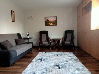 Tanio Do wynajęcia kawalerka blisko centrum