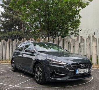Hyundai i30 1.5 T-GDi CW MHEV 7DCT, Play 2023