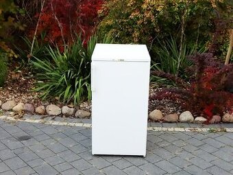 Kompaktowa zamrażarka Bauknecht/Whirlpool typu 3 szufladkowe