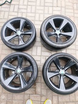 Felgi aluminiowe BMW E60 R19 – przód 245 / tył 275