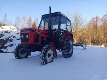 Dám traktor Zetor 6211 bez TP