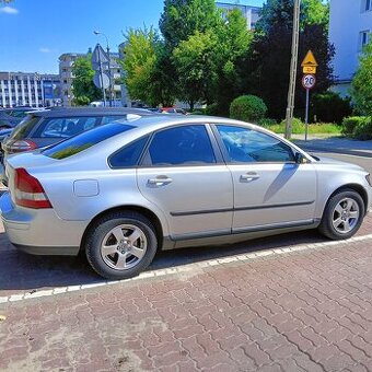 Volvo s40