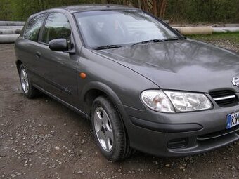 Nissan Almera 1,8 benzyna, rok 2002
