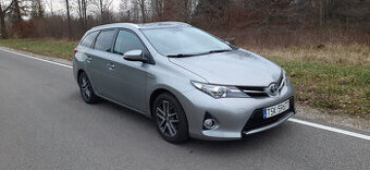 Toyota Auris 1.8 Hybryda 2014r 173 tyś km Kamera Hands-Free