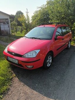 Focus 1388cm3, kombi, czerwony, 2003