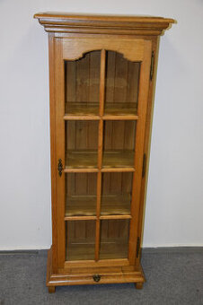 witryna z drewna dębowego - jak nowa