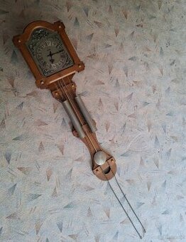 Zegar wiszący Hermle z Niemiec