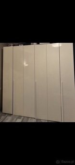 Szafa lakierowana 240