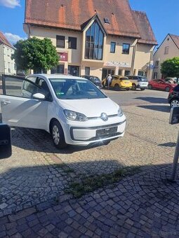 Vw up