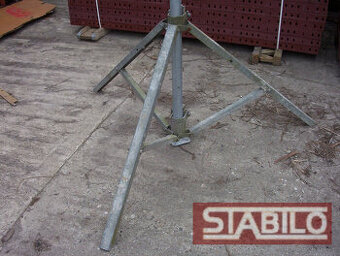 Trójnogi podwójnie montażowe DOKA