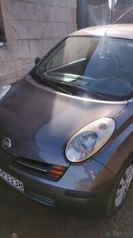 Nissan Micra - 1