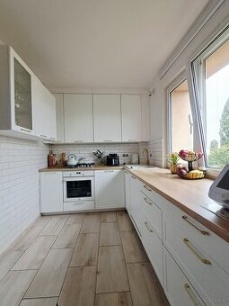 Mieszkanie 54,89m², balkon, garaż, Kalisz, os. Kaliniec