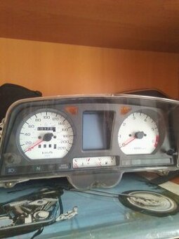 Honda gl 1500 Gold Winga licznik