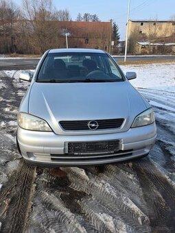 Sprzedam samochód osobowy marki opel astra