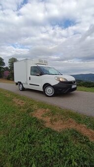 Fiat Doblo / Samochód chłodnia / Kontener Chłodniczy
