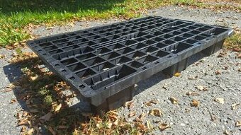 Palety 120x80 lub 100x120 plastikowe ażurowe kratowe