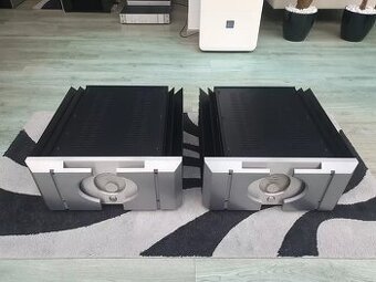 Pass Labs XA100.5 Monos ( Price: 3500 EUR )