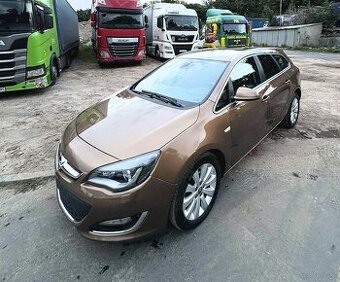 Opel Astra J-Sport Exklusiv 2.0 CDTI • 165 KM • Bi-Xenon • N