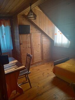 Małe mieszkanie w domu jednorodzinnym