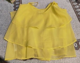 Bananowy top TERRANOVA rozm. M/38