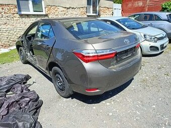 Toyota Corolla 1.6i 97kw, r.2019, klimatyzacja, 1. wlascicie