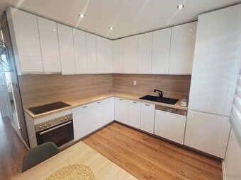 Mieszkanie 3 pokojowe, 64m2, I piętro, balkon,Kalisz