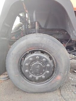 Steyr 17 S 21opona