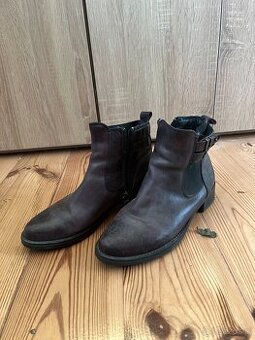 NOWE damskie sztyblety z naturalnej skóry numer 36 / 37